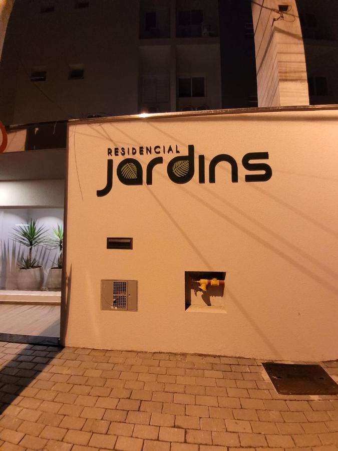 Apartamento Com Piscina No Centro Apartment Ubatuba Luaran gambar